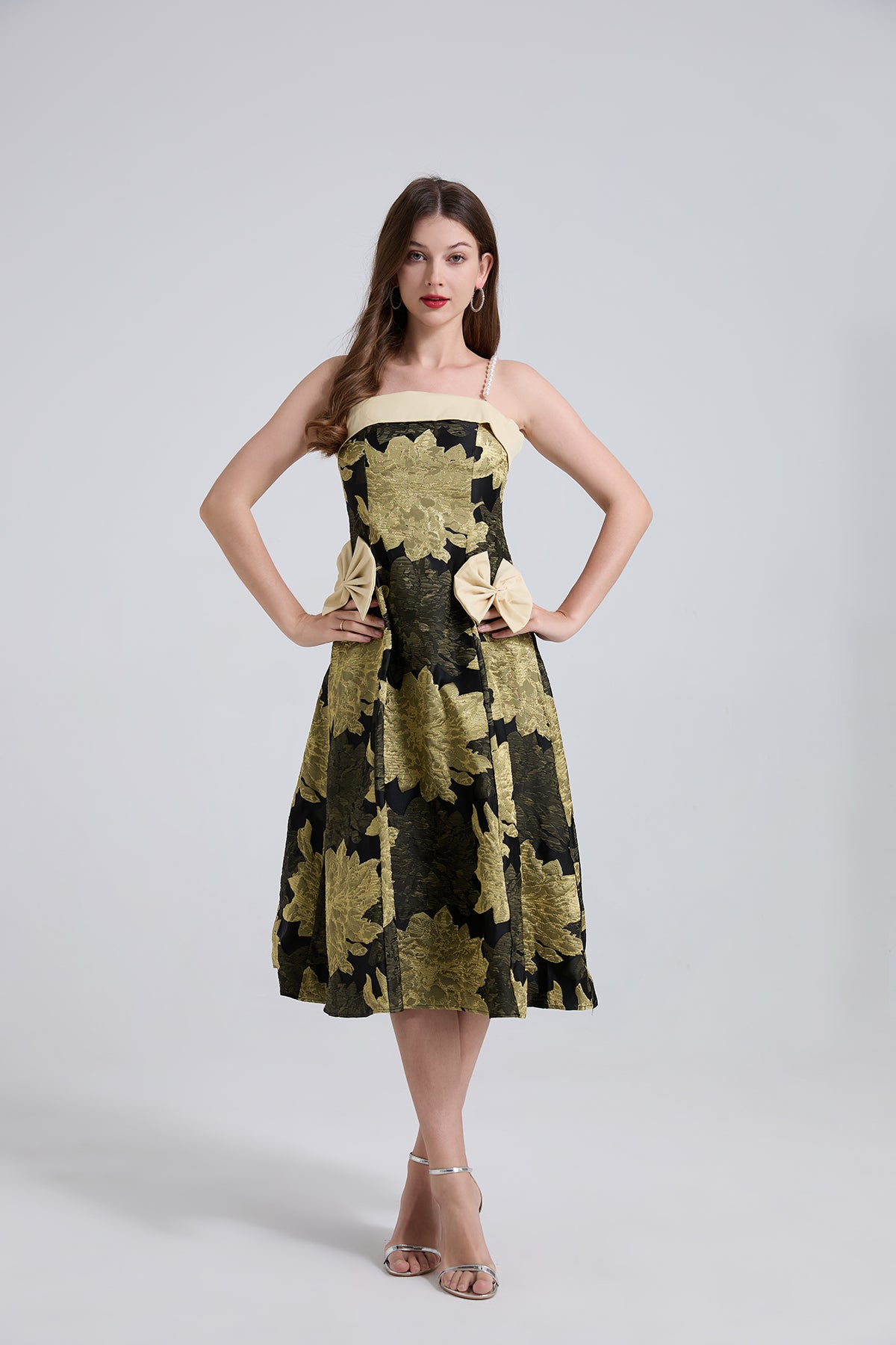 High End Luxury Jacquard Color Blocked Bow Shaped Pearl Shoulder Strap Dress With A Fitted A Line Dress