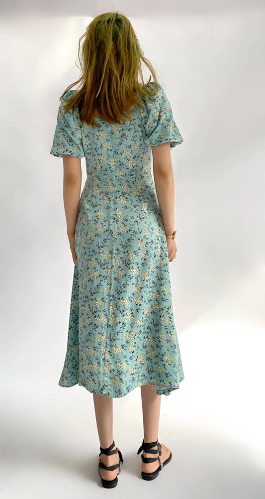 Platycodon Grandiflorum Graceful Puff Sleeve Square Collar Floral Dress Mid Length A line Tea Dress