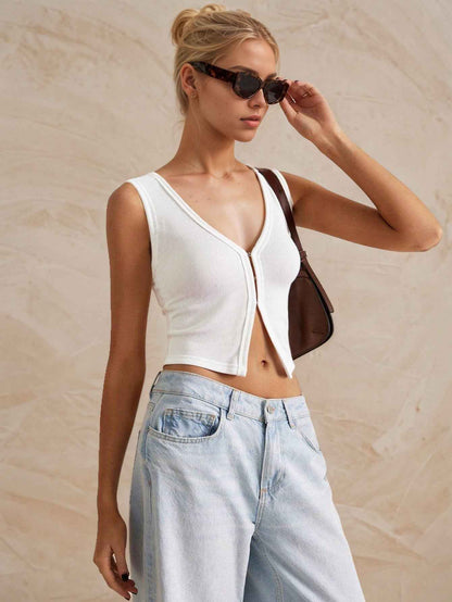 Women’s Summer Slim Fit V-Neck Sleeveless Cropped Top