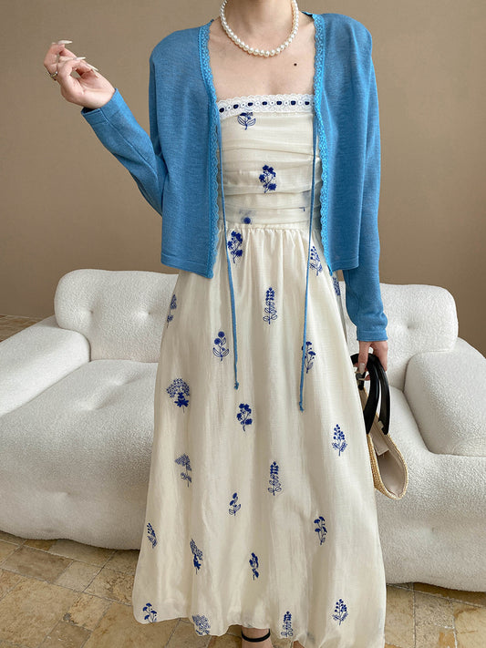 Vacation Floral Embroidery Pinch Pleated Waist Trimming Spaghetti Straps Bud Dress