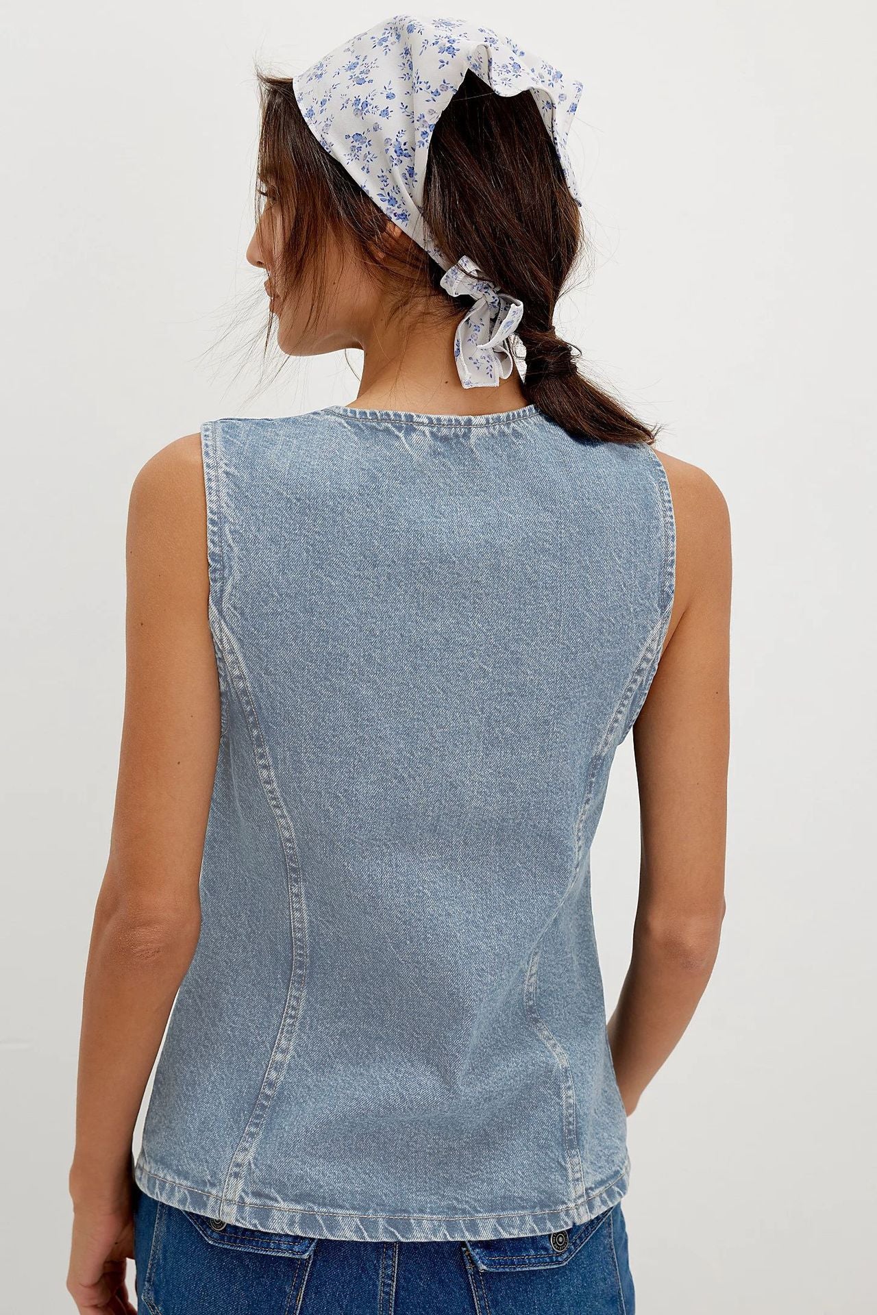 Casual Slim Fit Buttoned Women Clothing Denim Sleeveless Vest - Iyanka