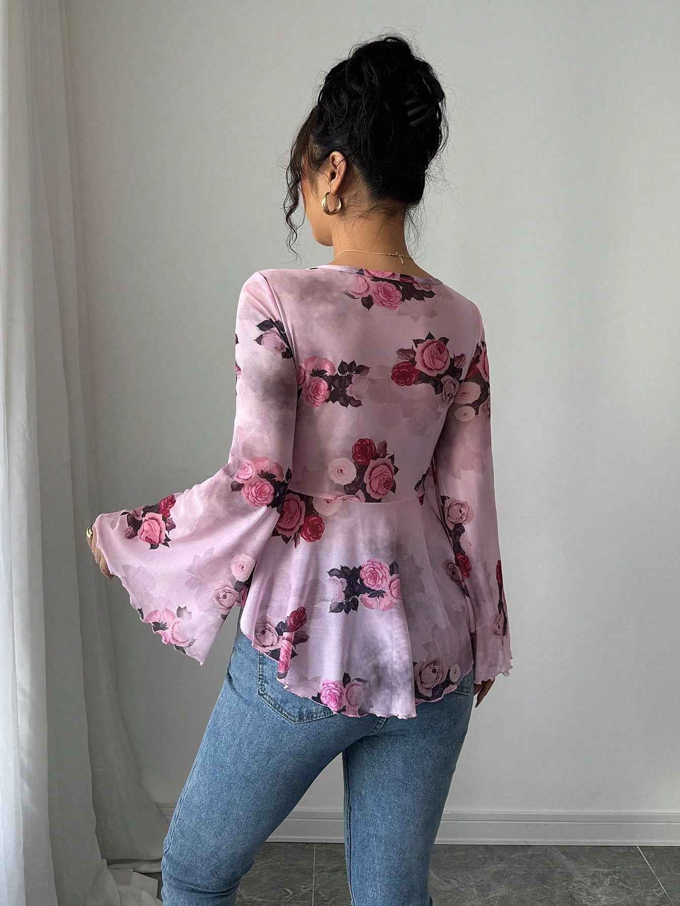 French Sweet Floral Blooming Lace up Square Collar Long Sleeve Shirt