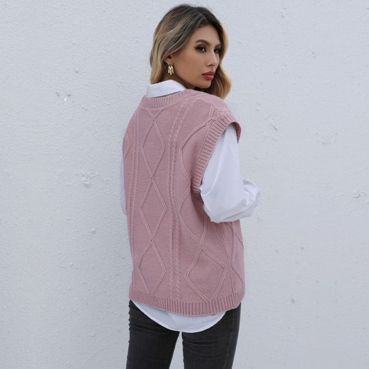 Early Autumn Women Wear Sleeveless Twist Solid Color Knitted Vest for Women - Iyanka
