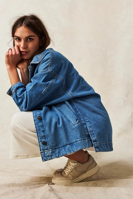 Casual Pocket Side Slit Denim Women Coat - Iyanka
