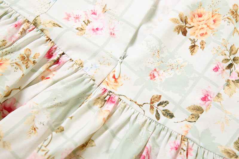 Summer Backless Dress for Women - French Printed Waist Trimming Slimming Design