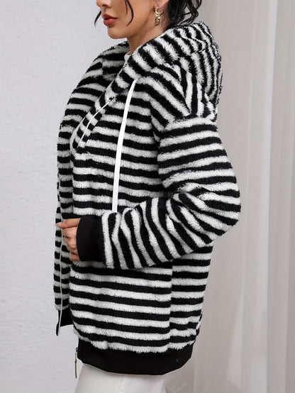 Autumn Winter Lazy Plush Design Black White Striped Hooded Jacket - Iyanka