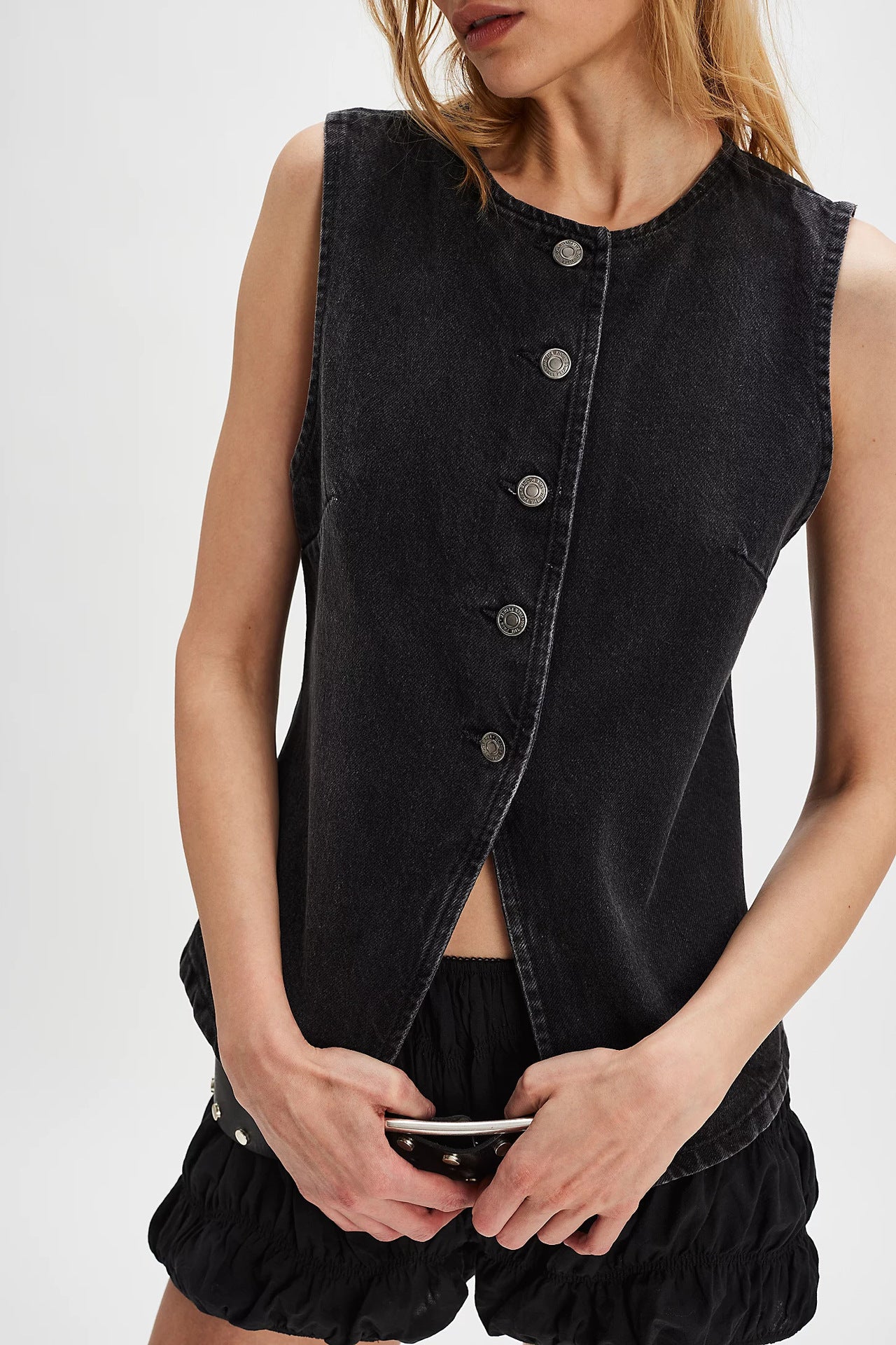Casual Slim Fit Buttoned Women Clothing Denim Sleeveless Vest - Iyanka